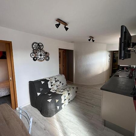 Charmant Appartement Calme Et Lumineux Chateauvieux  Екстериор снимка