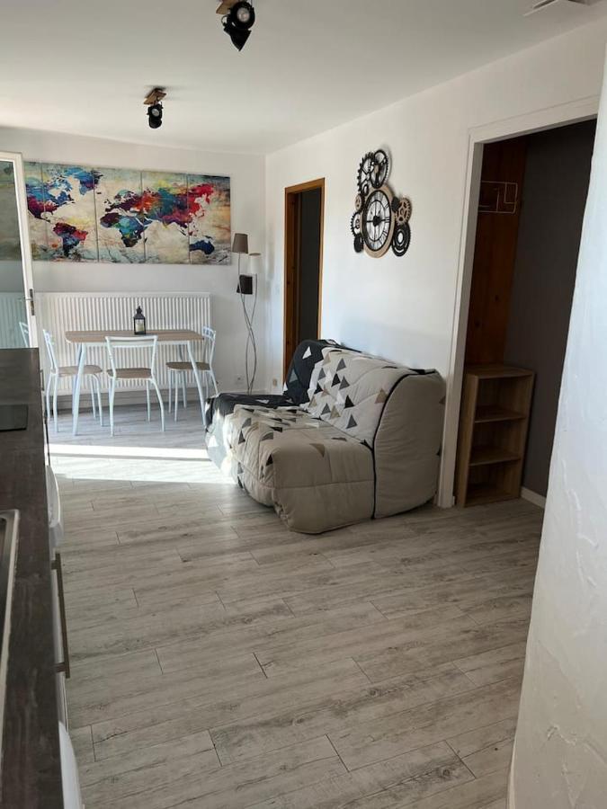 Charmant Appartement Calme Et Lumineux Chateauvieux  Екстериор снимка