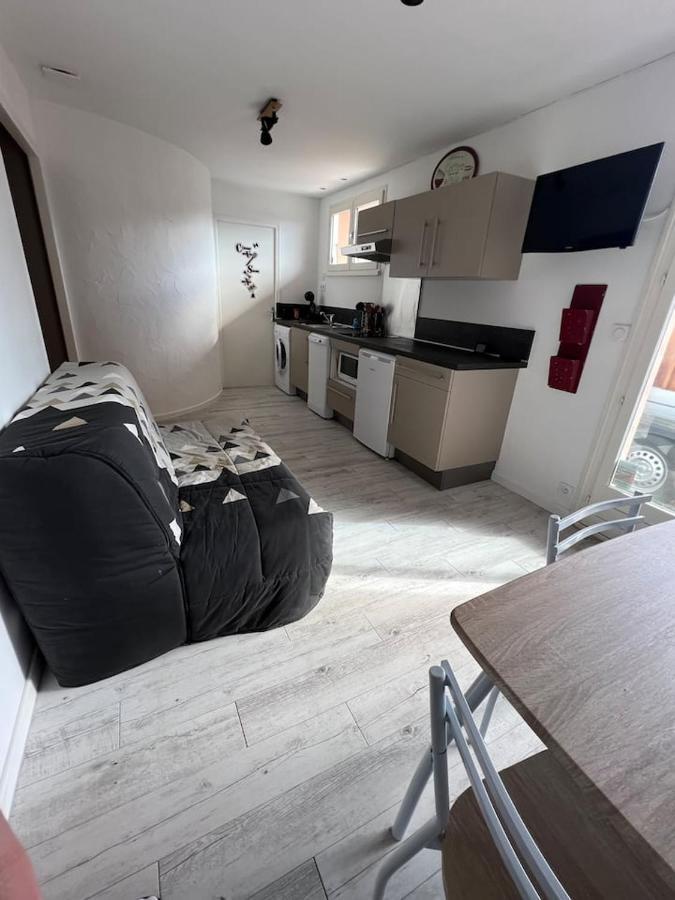 Charmant Appartement Calme Et Lumineux Chateauvieux  Екстериор снимка